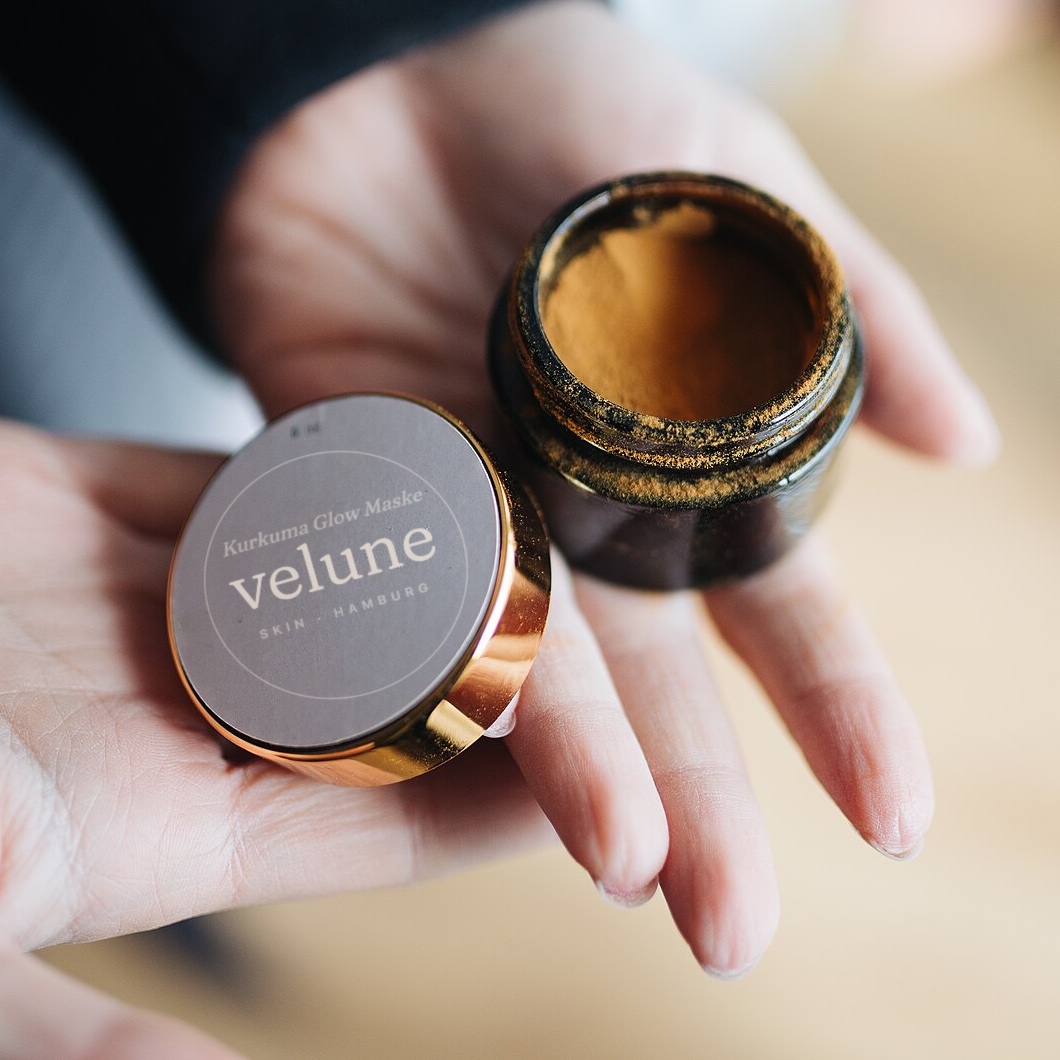 velune Kurkuma Glow Maske im Tiegel